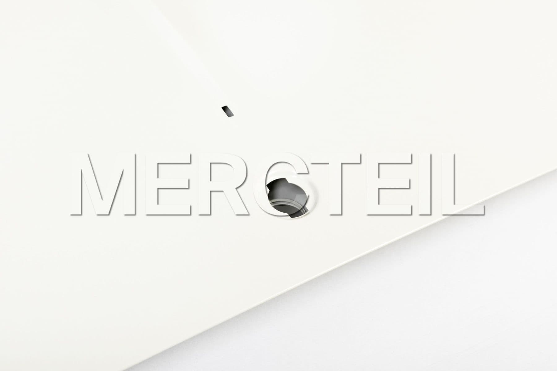 Buy the spare part Mercedes-Benz A2238803401 hood