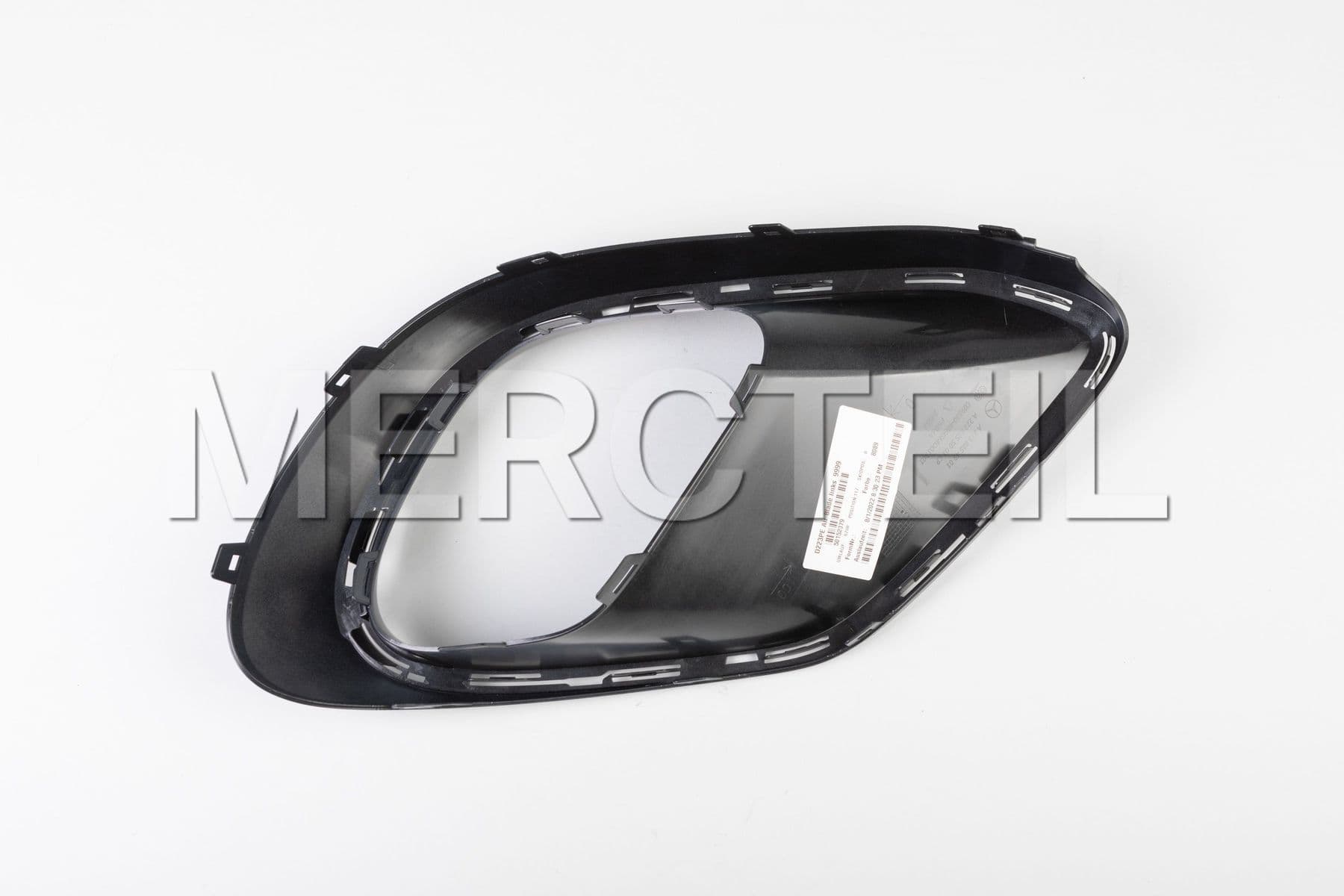 Buy the spare part Mercedes-Benz A22388549019999 cover