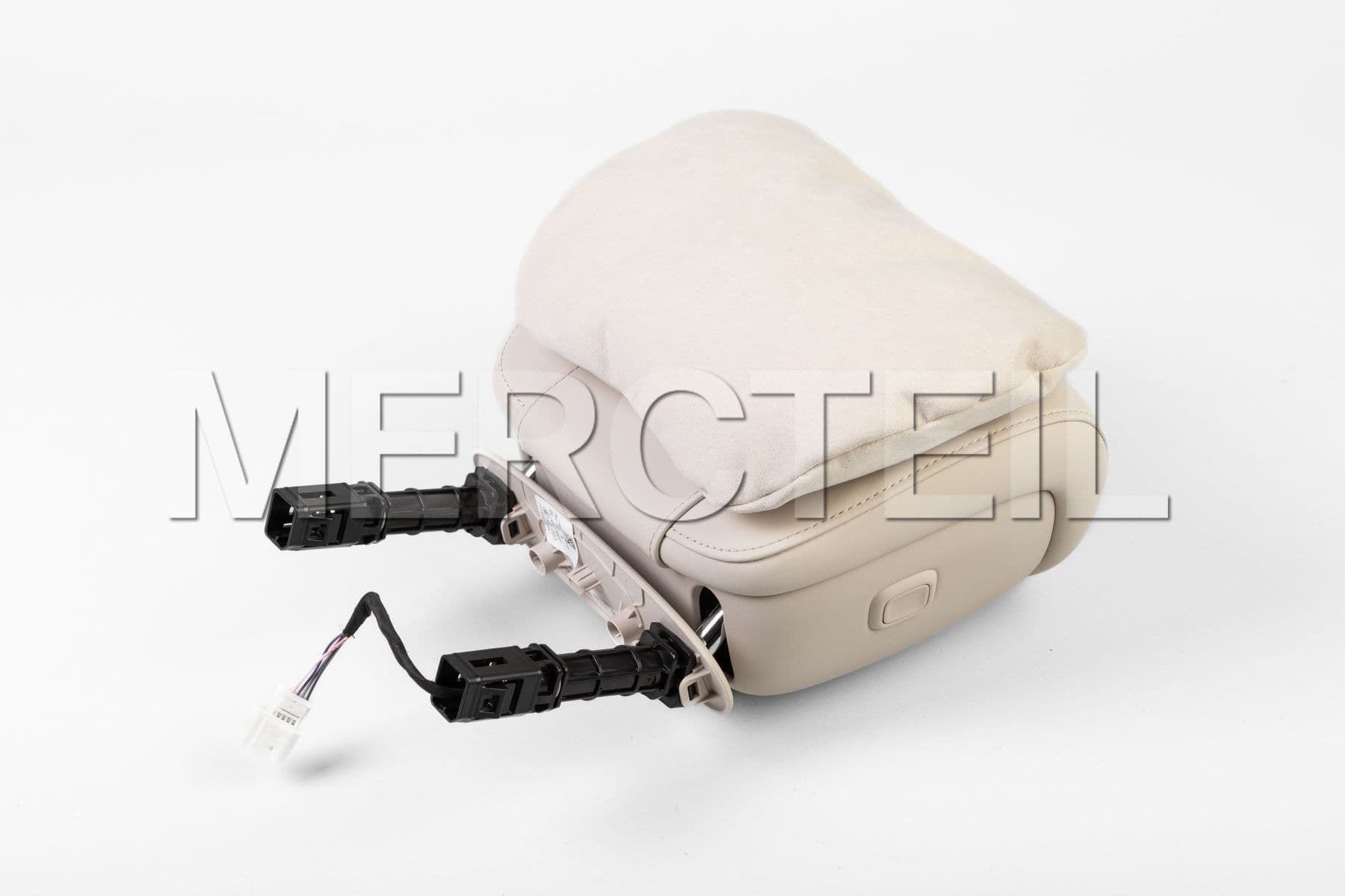 Buy the spare part Mercedes-Benz A22397044078U00 head restraint