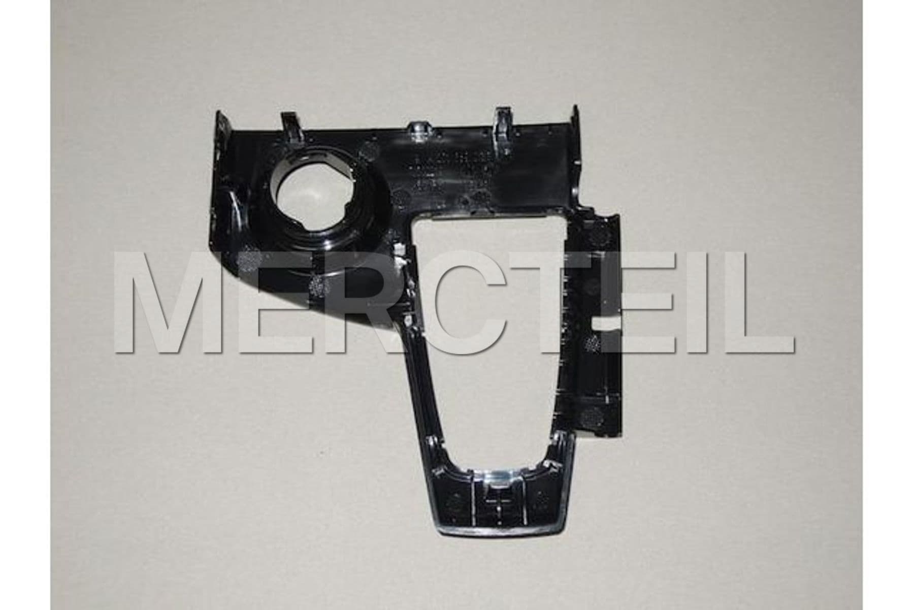 Buy the spare part Mercedes-Benz A2316890137 cover molding