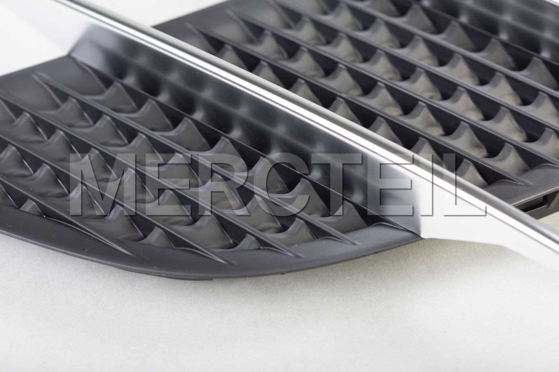 A2317500644 MERCEDES-BENZ AIR INLET GRILLE