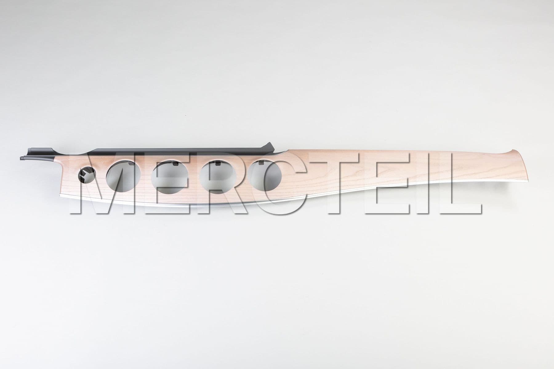 A2386809100 MERCEDES-BENZ TRIM STRIP
