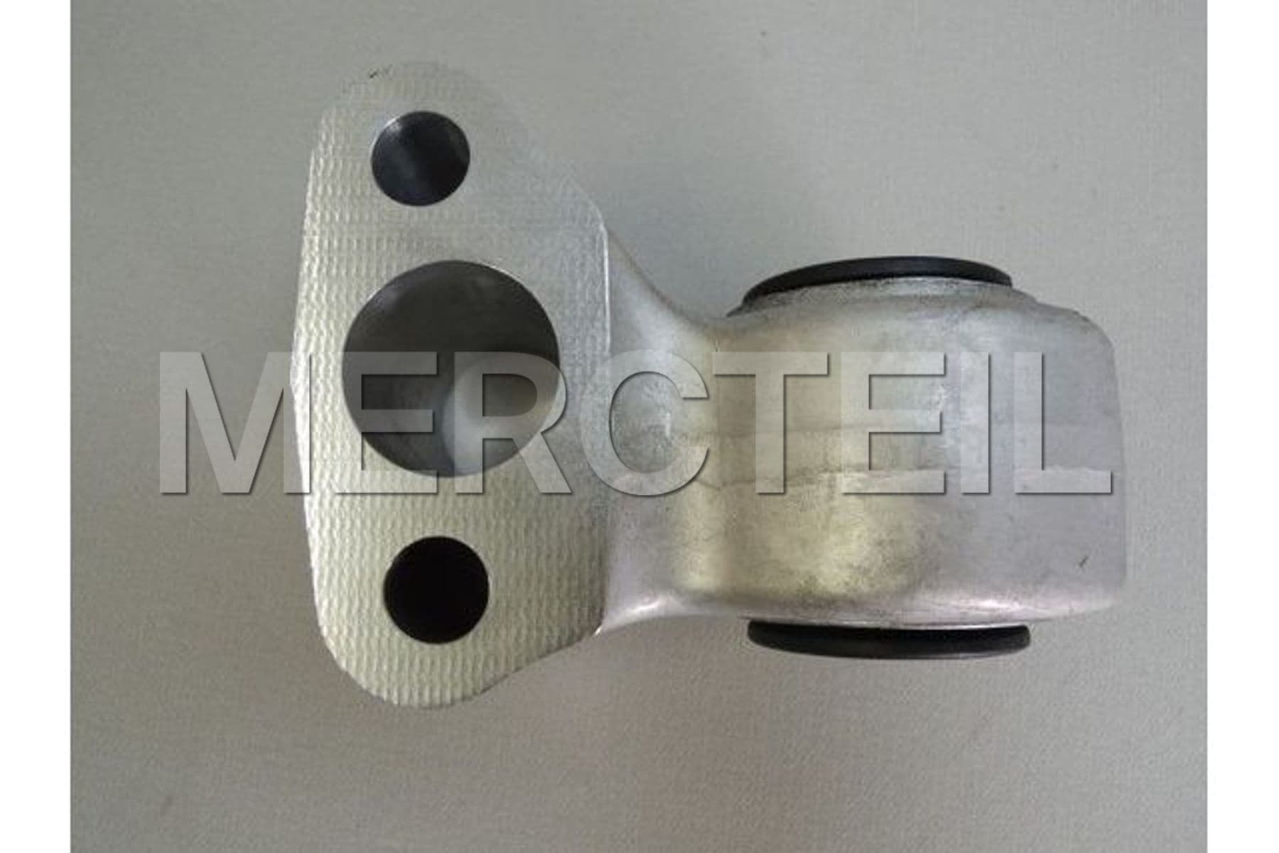 Buy the spare part Mercedes-Benz A2403500315 extension