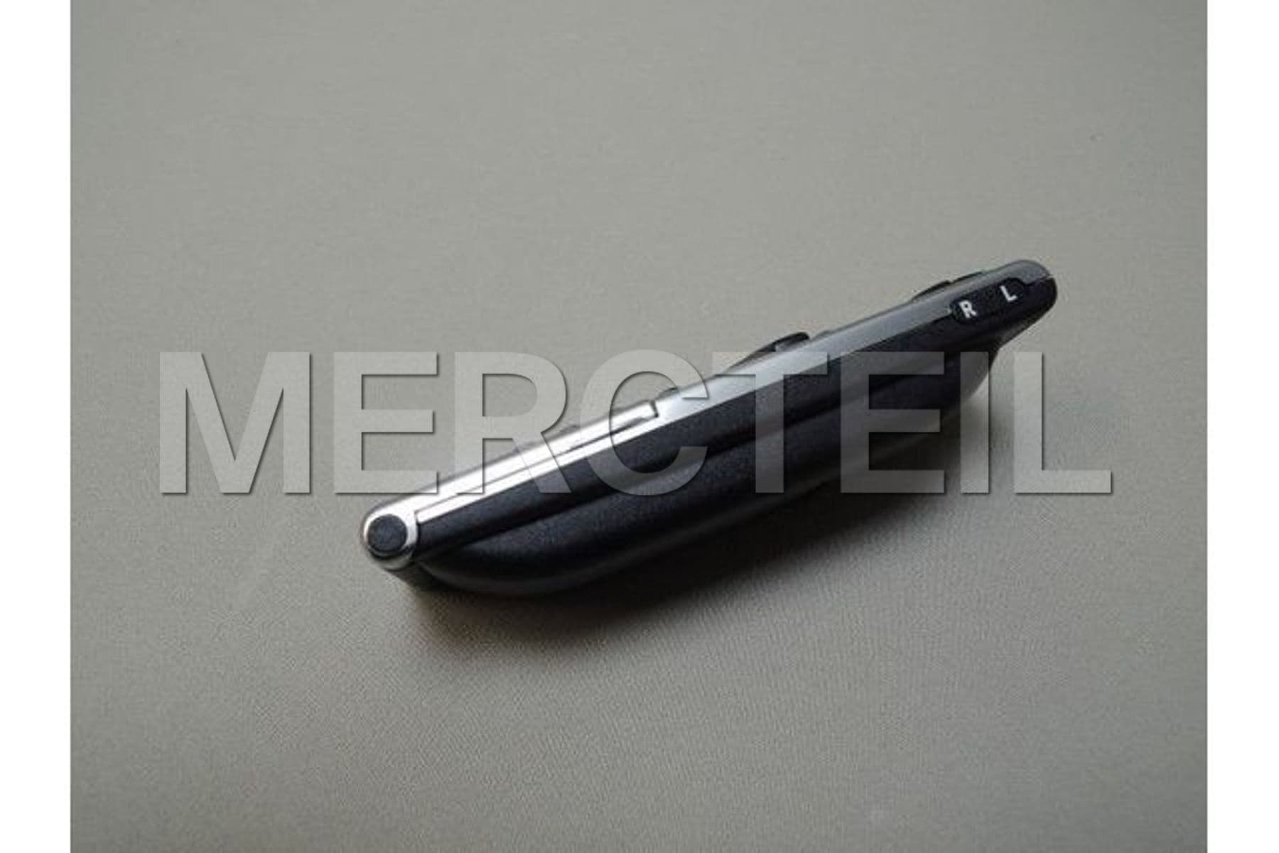 A2408204289 MERCEDES-BENZ RADIO ACCESSORIES