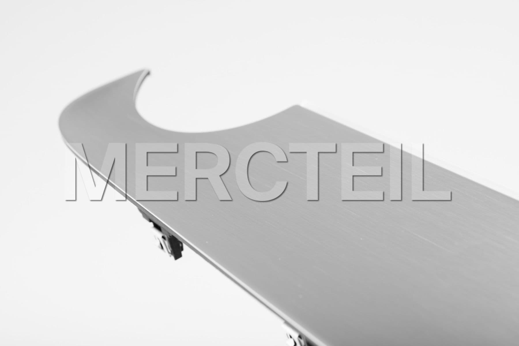 Buy the spare part Mercedes-Benz A2476809001 trim strip 