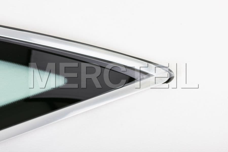 Buy the spare part Mercedes-Benz A2536702300 side window fixed
