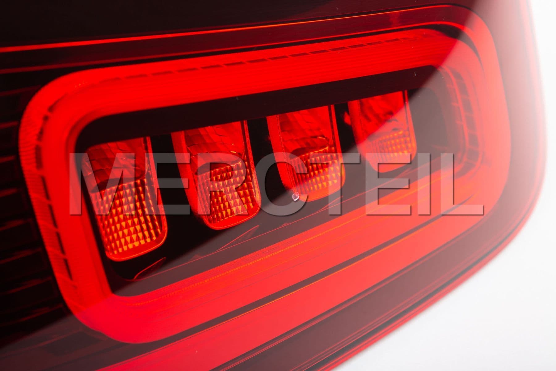 A2539062303 MERCEDES-BENZ REAR LAMP COMBINATION