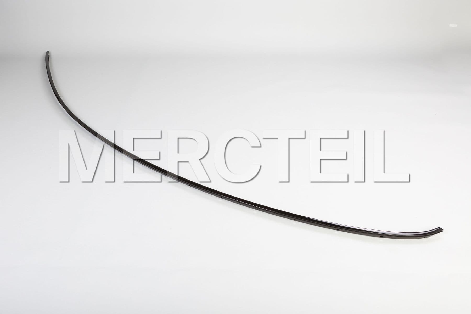 Buy the spare part Mercedes-Benz A2576731000 trim strip 