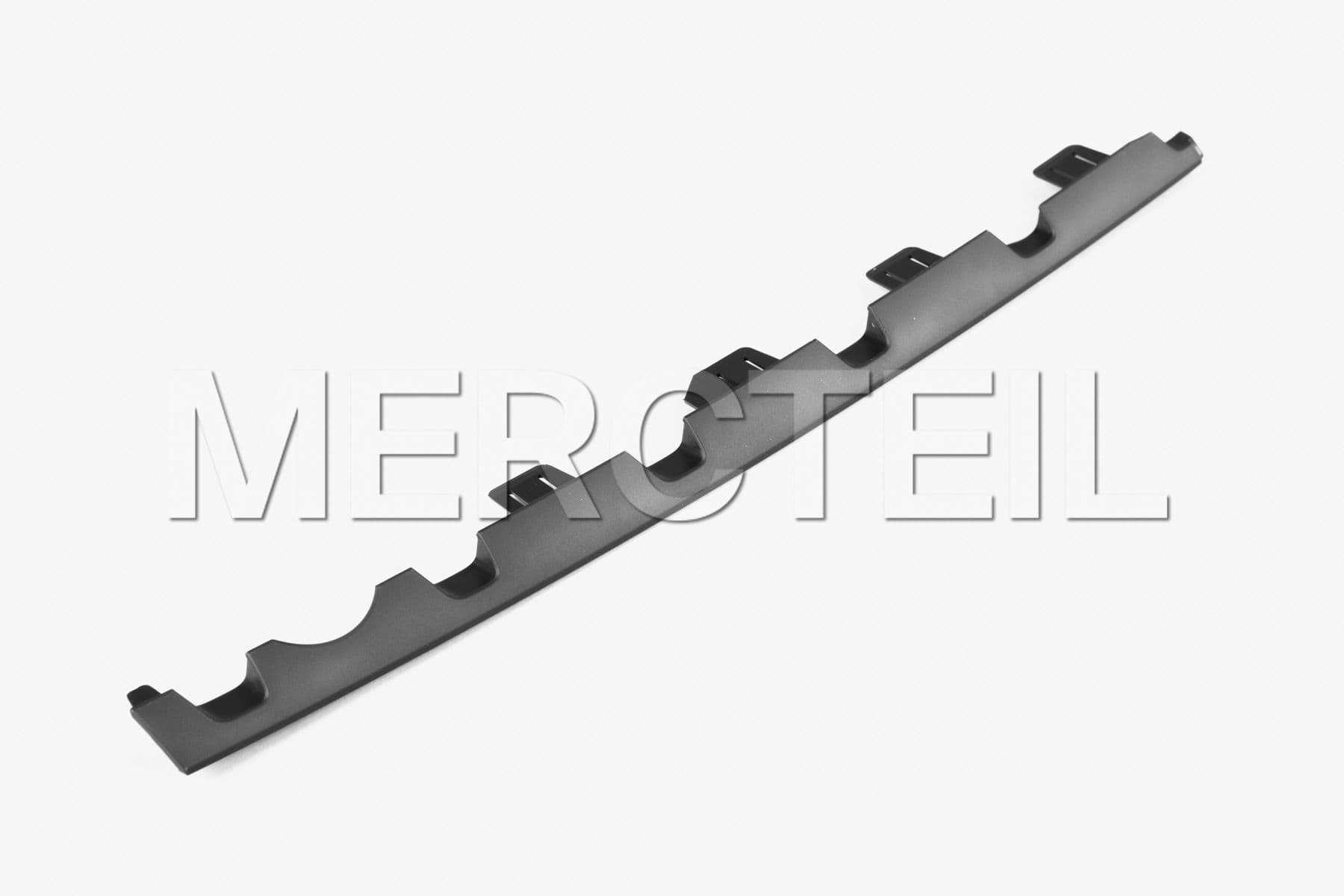 A2578857604 MERCEDES-BENZ TRIM STRIP