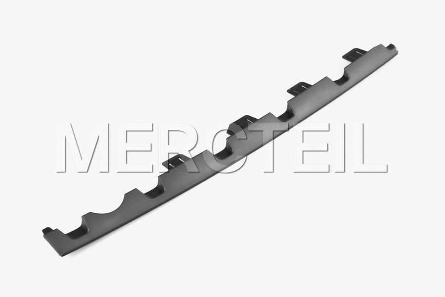 Buy the spare part Mercedes-Benz A2578857604 trim strip 