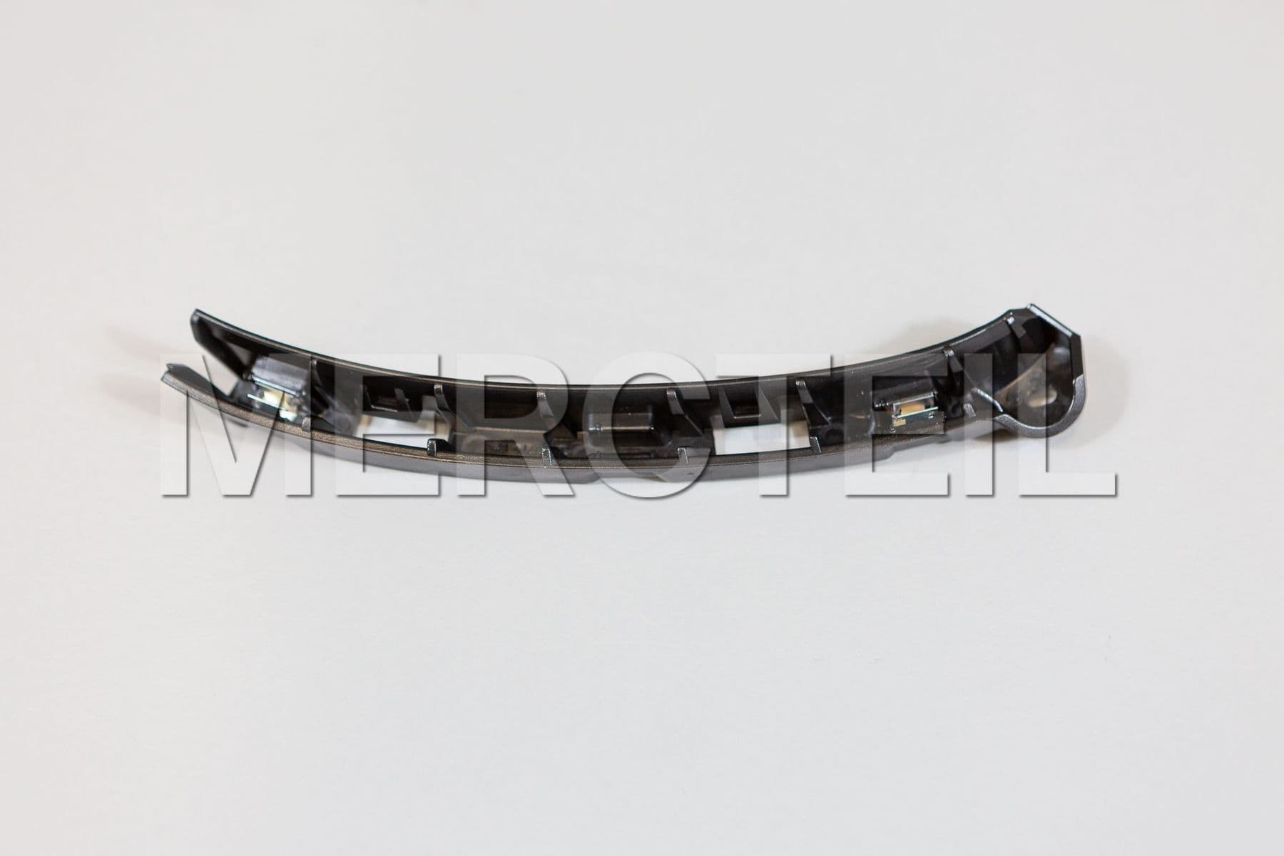 A2578859002 MERCEDES-BENZ TRIM STRIP