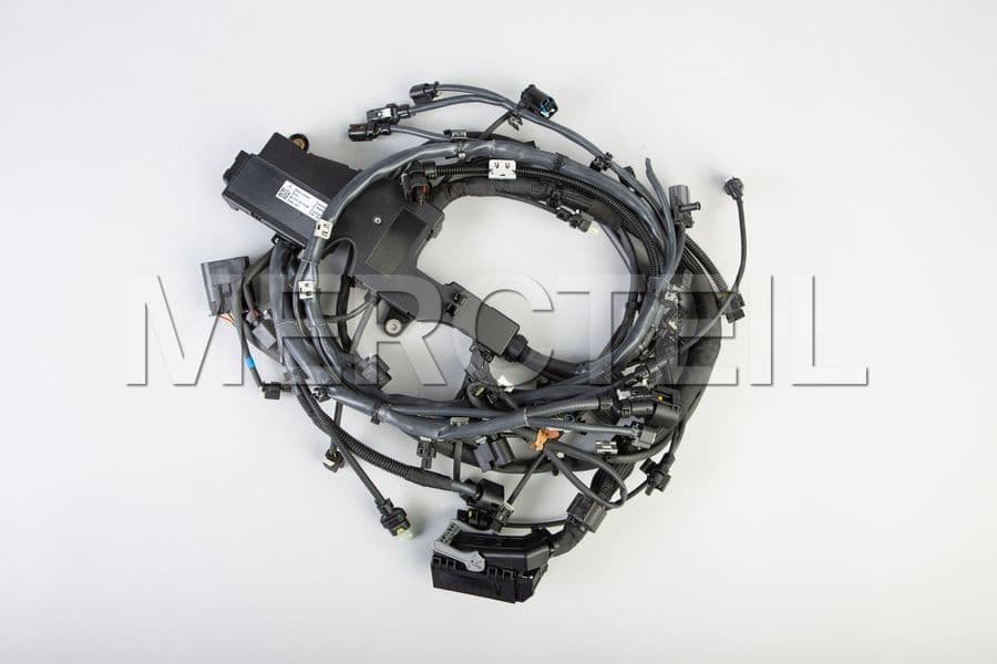 a-2741503386-mercedes-benz-