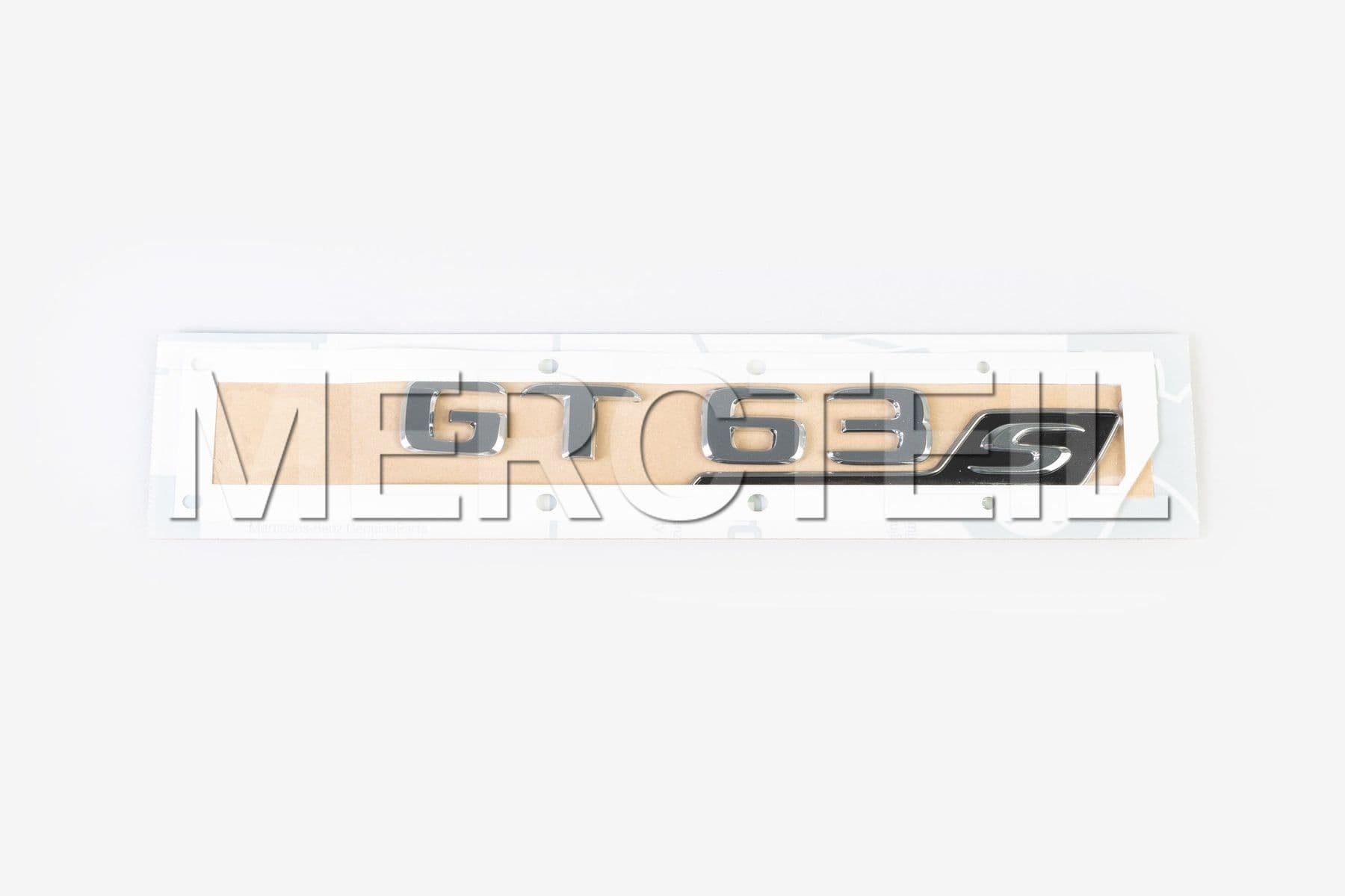 Buy the spare part Mercedes-Benz A2908171400 model plate