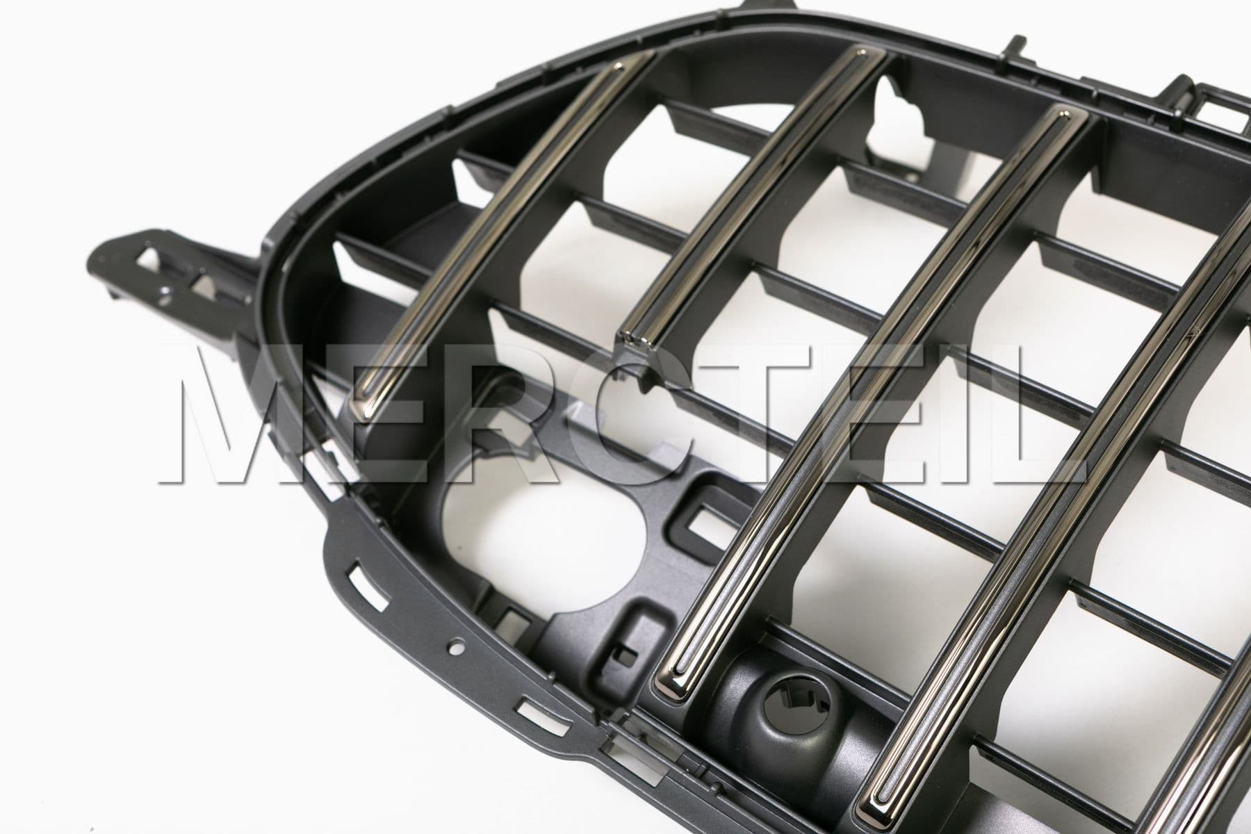 A2908854803 MERCEDES-BENZ PROTECTIVE GRILLE