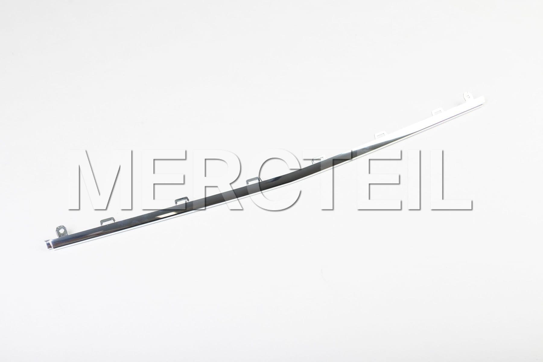 Buy the spare part Mercedes-Benz A2908856901 trim strip 