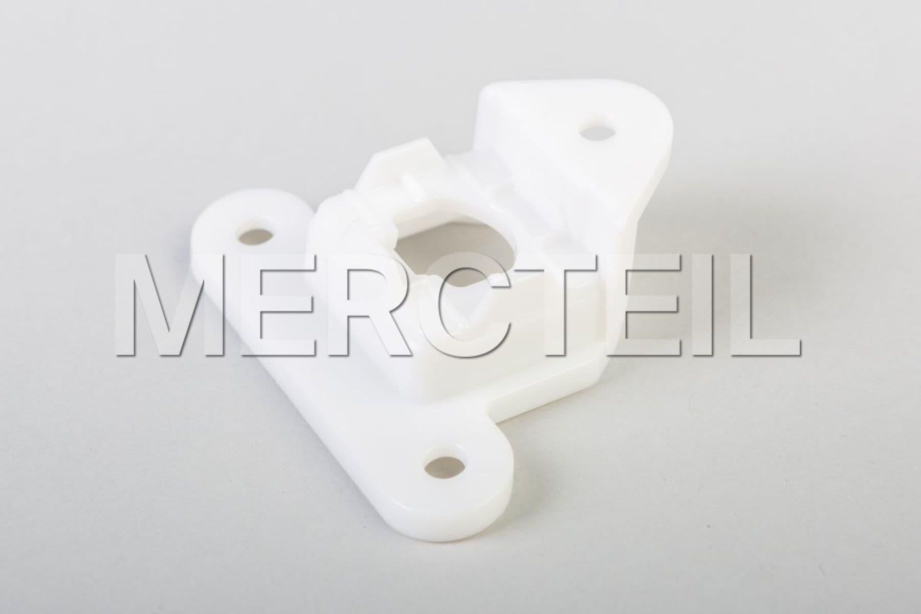 Buy the spare part Mercedes-Benz A2908858101 bumper holder 