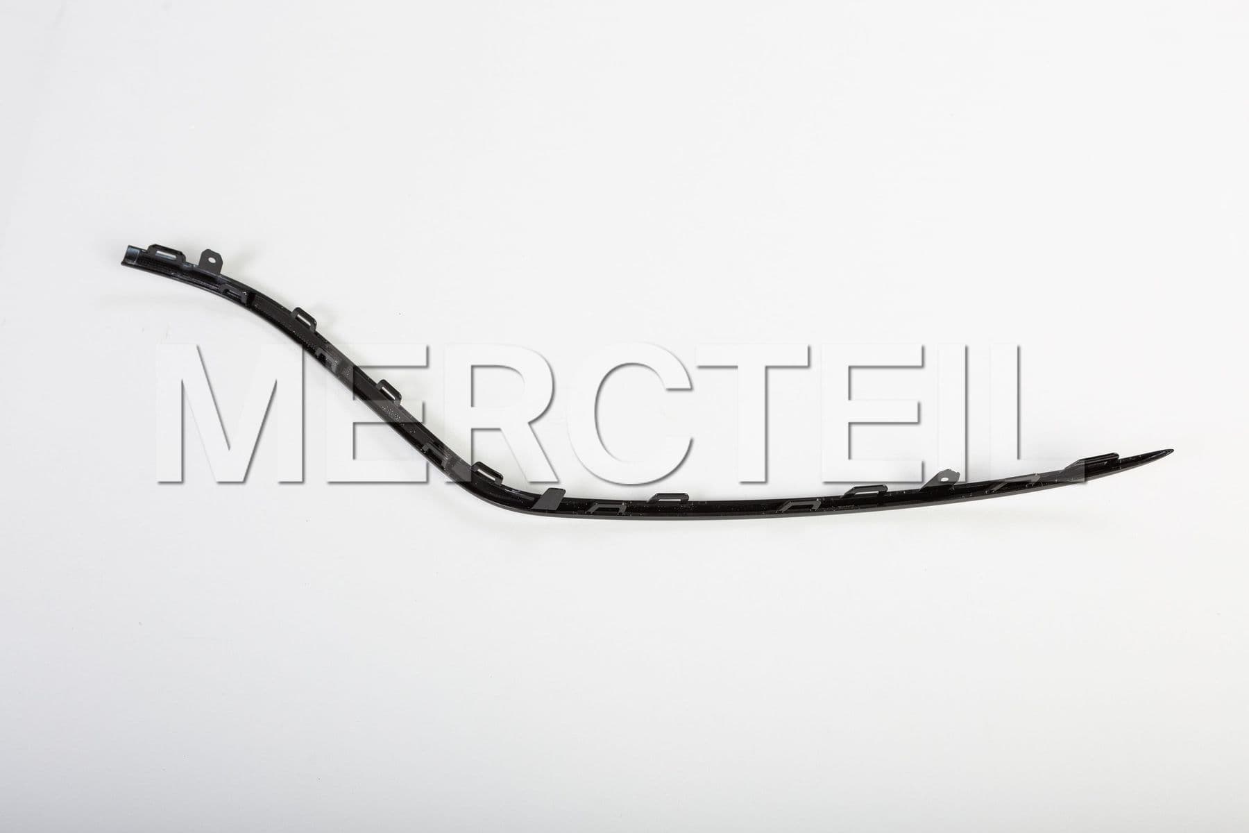 Buy the spare part Mercedes-Benz A2908858800 trim strip