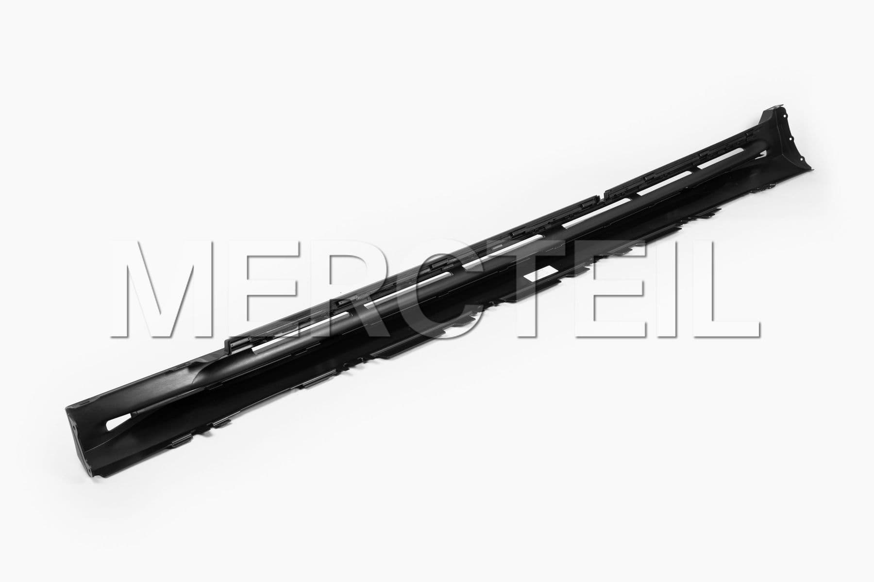 Buy the spare part Mercedes-Benz A2966983400 trim step
