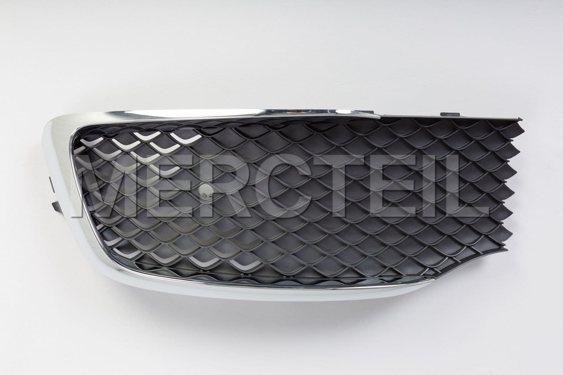 A44788024017F24 MERCEDES-BENZ COVERING PANEL