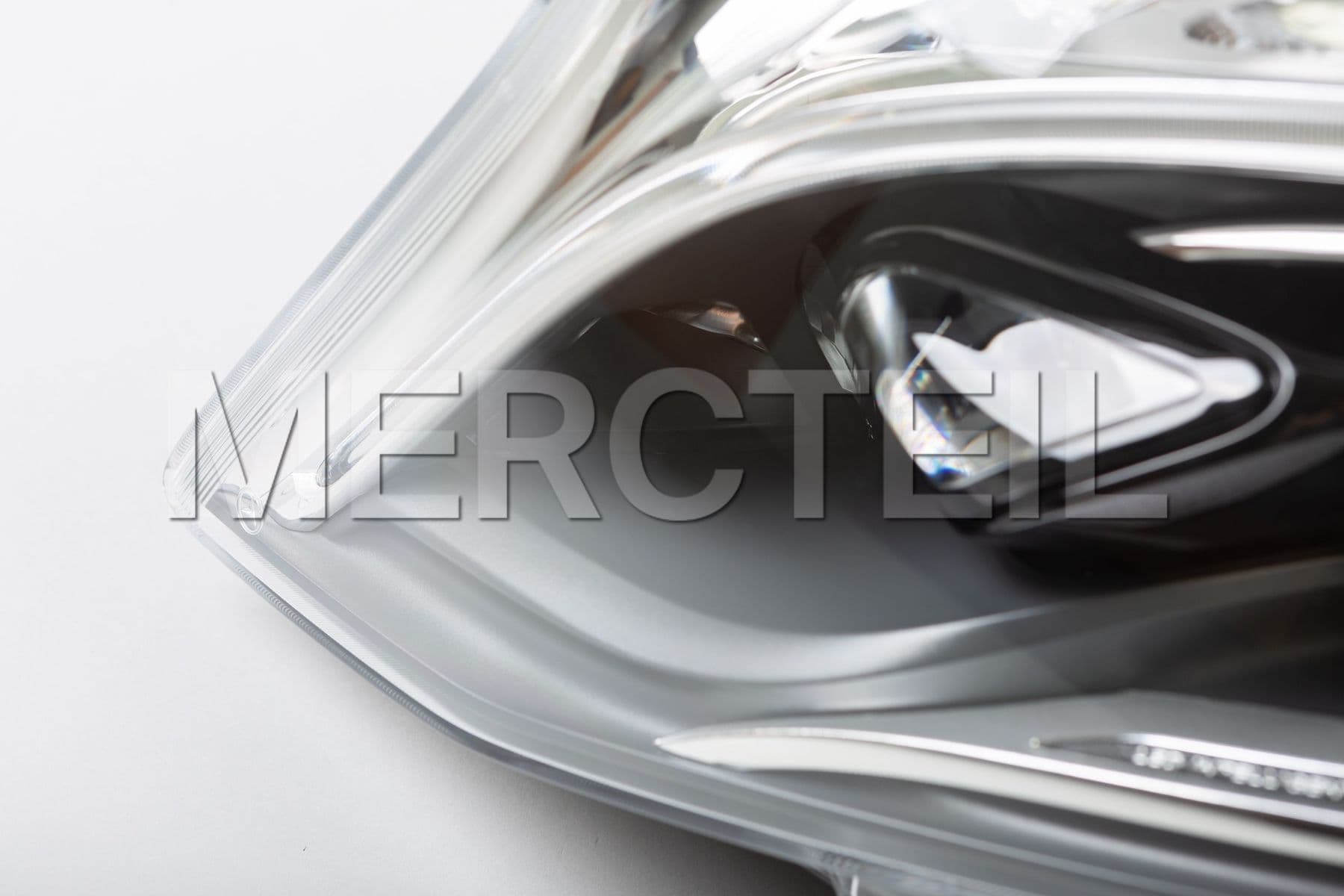 Buy the spare part Mercedes-Benz A4479065500 headlamp unit