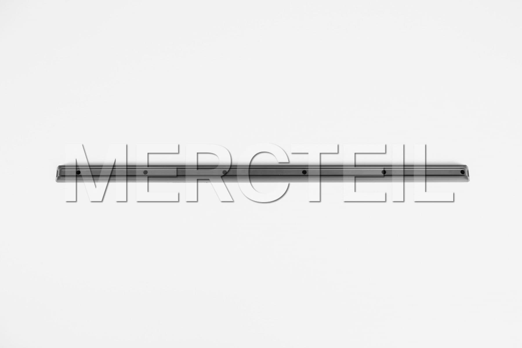 Buy the spare part Mercedes-Benz A4606901562 protective strip