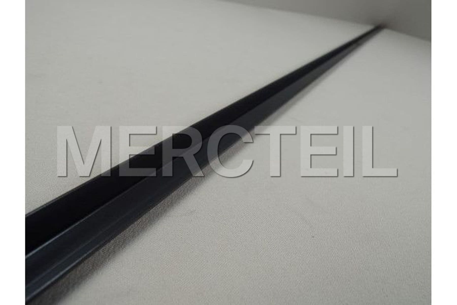 A4606980901 MERCEDES-BENZ DRIP RAIL