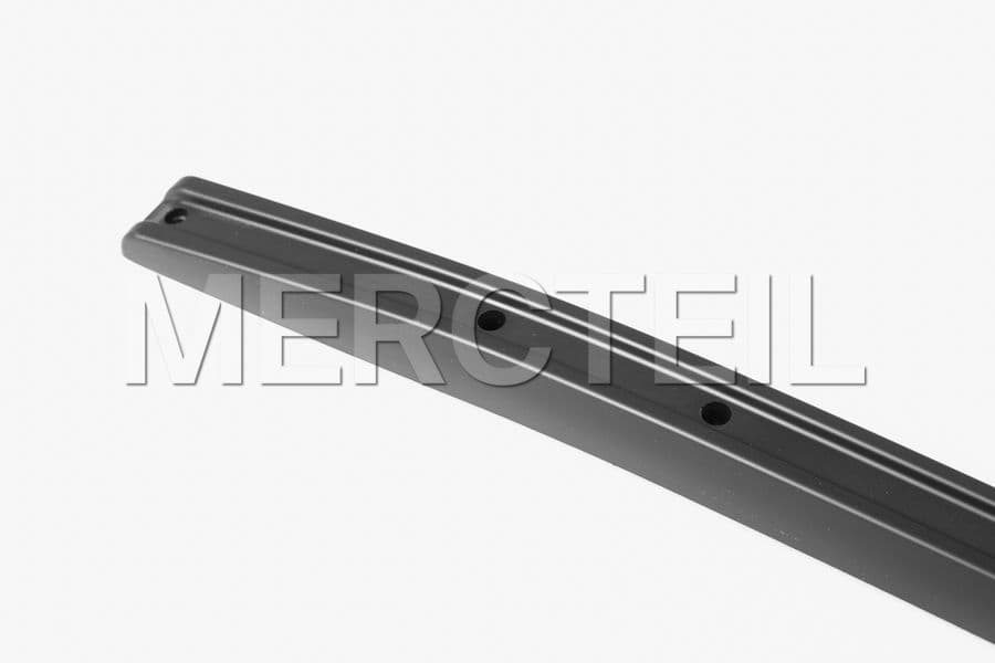 Buy the spare part Mercedes-Benz A46168000749051 protective strip