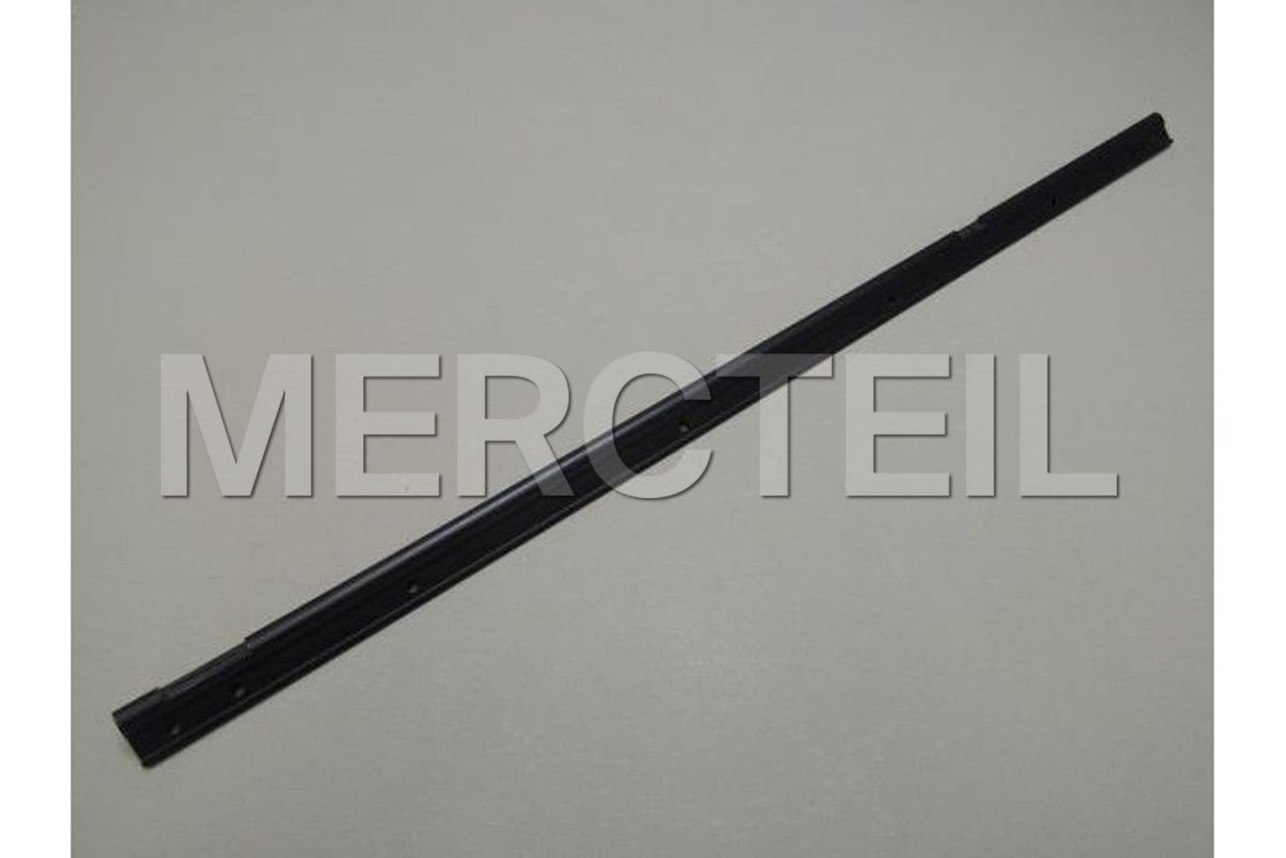 メル45068 ページ NEW MERCEDES-BENZ C W204 DISTRIBUTOR BLOCK A0045468140