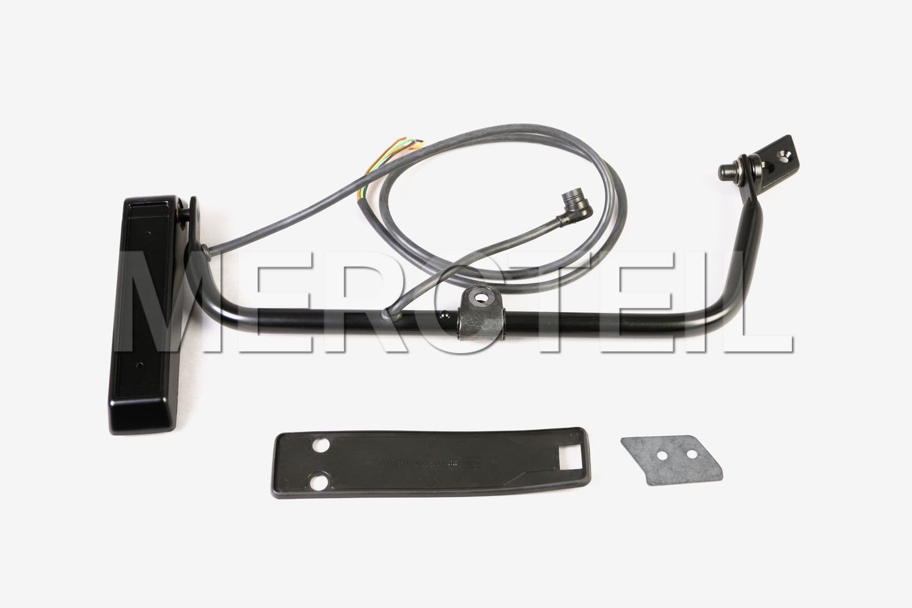 Buy the spare part Mercedes-Benz A4618101600 mirror bracket 