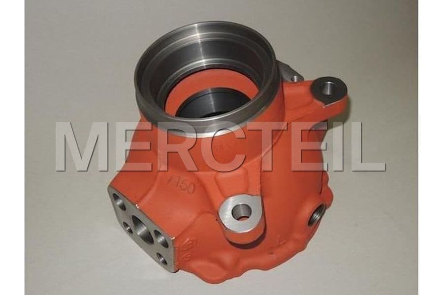 Buy the spare part Mercedes-Benz A4633371106 front axle joint housing