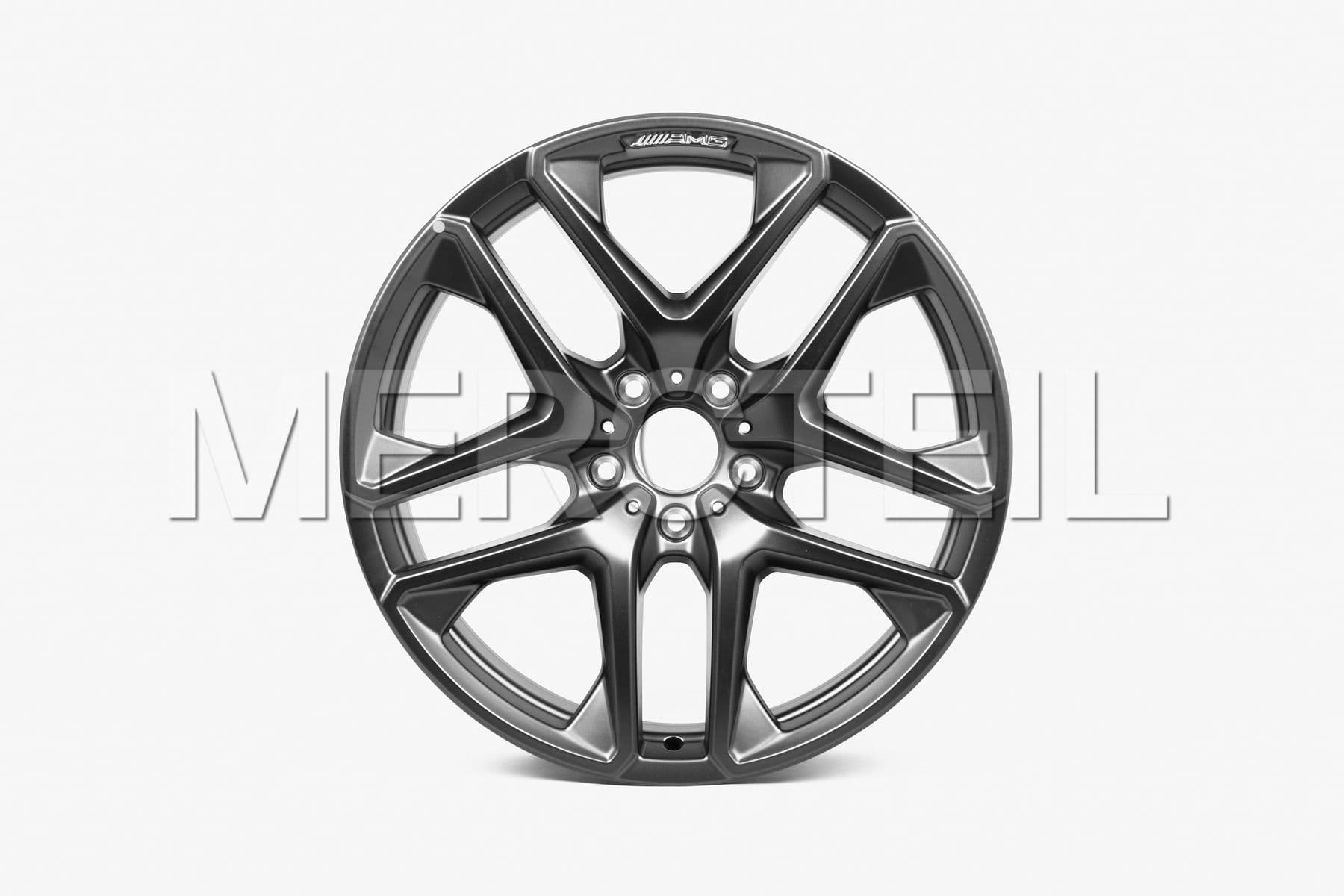 Buy the spare part Mercedes-Benz A46340119007X35 spoke wheel