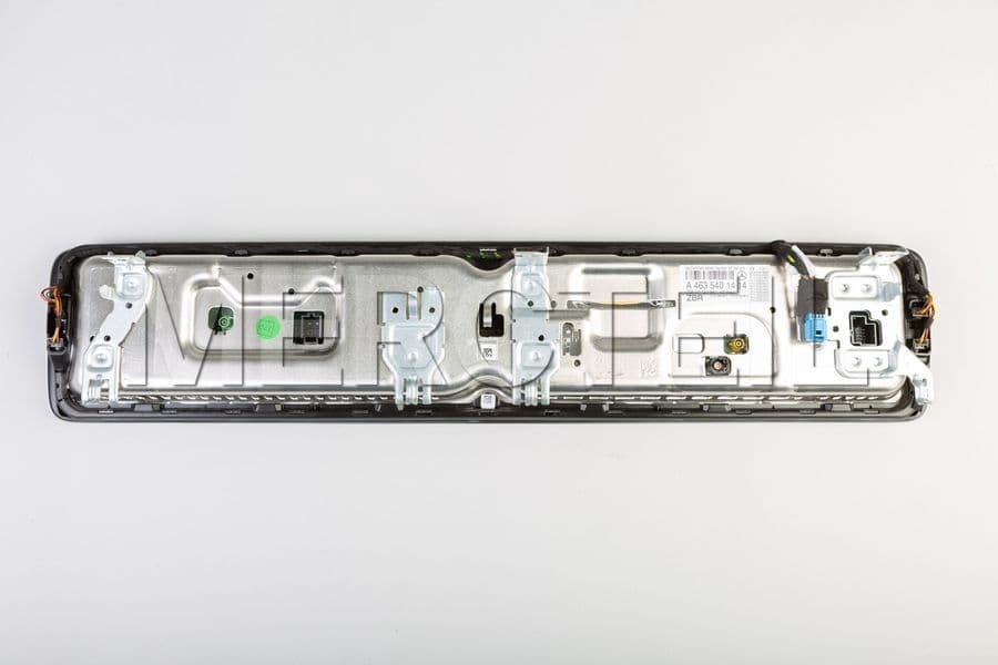Buy the spare part Mercedes-Benz A4635401414 instrument cluster