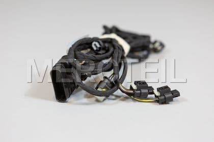 Buy the spare part Mercedes-Benz A4635402812 electrical wiring harness