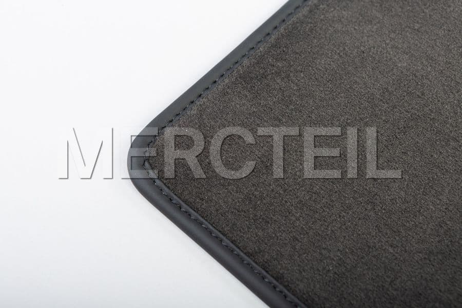 https://mercteil.com/s3/a-46368405039-e-38-mercedes-benz-lining-rear-floor-1629250795107.jpg