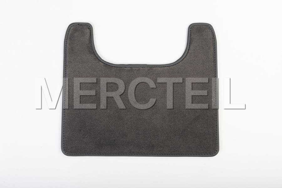 https://mercteil.com/s3/a-46368408039-e-38-mercedes-benz-lining-rear-floor-1629250813258.jpg