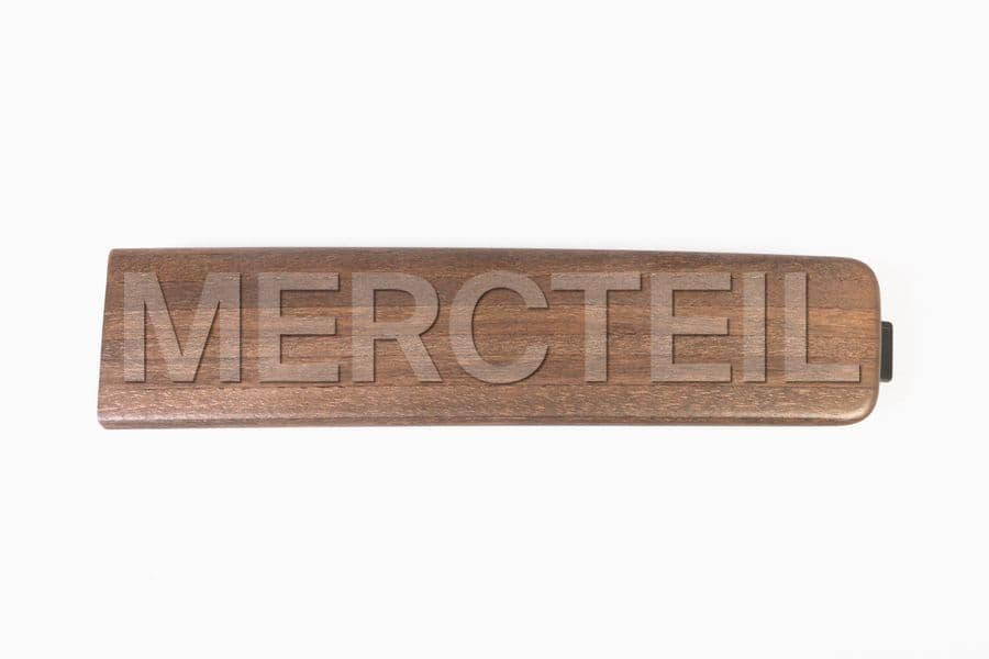 Buy the spare part Mercedes-Benz A4637272600642B39 trim molding