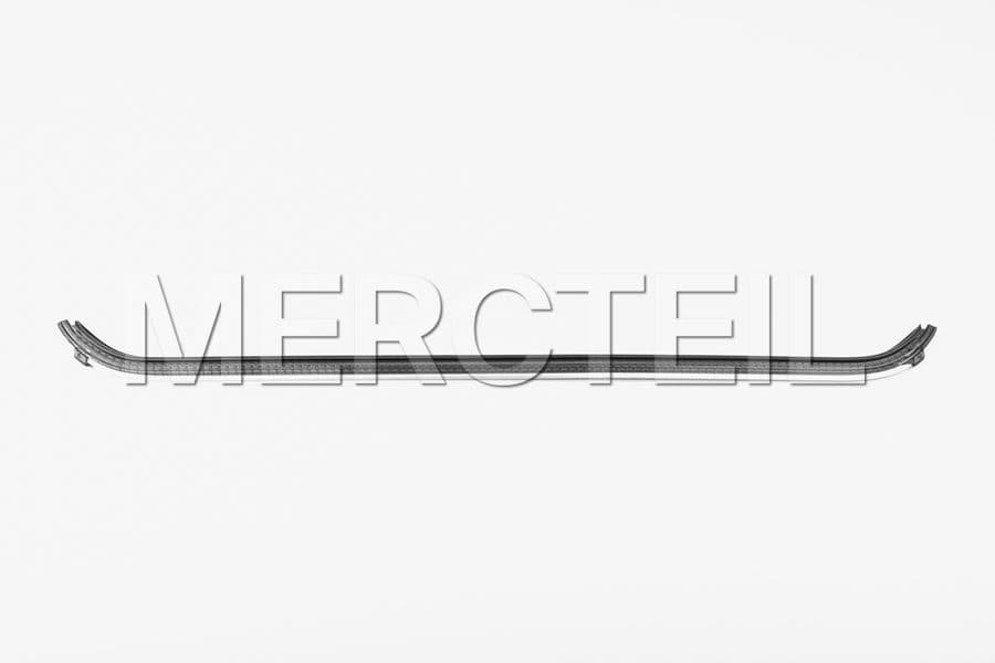 Buy the spare part Mercedes-Benz A4637350765 sealing rail