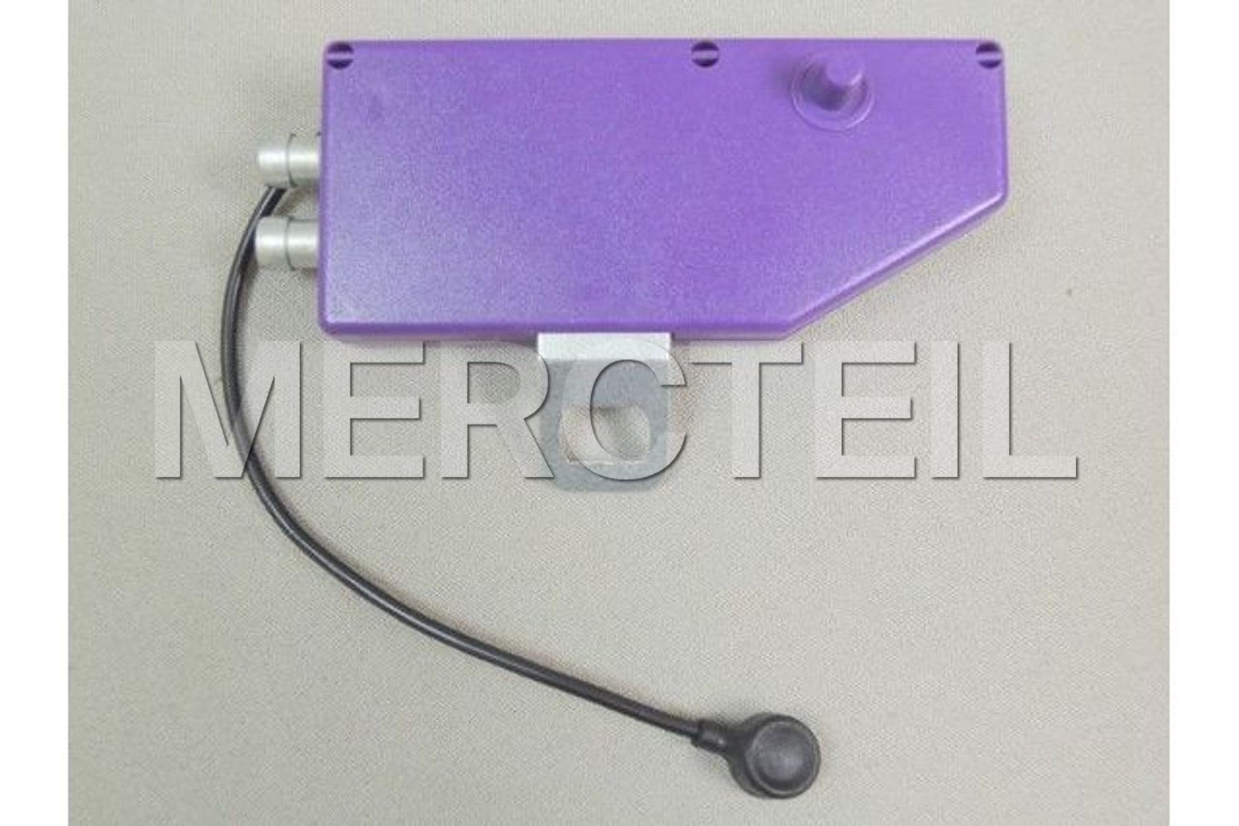 A4638200589 MERCEDES-BENZ AMPLIFIER