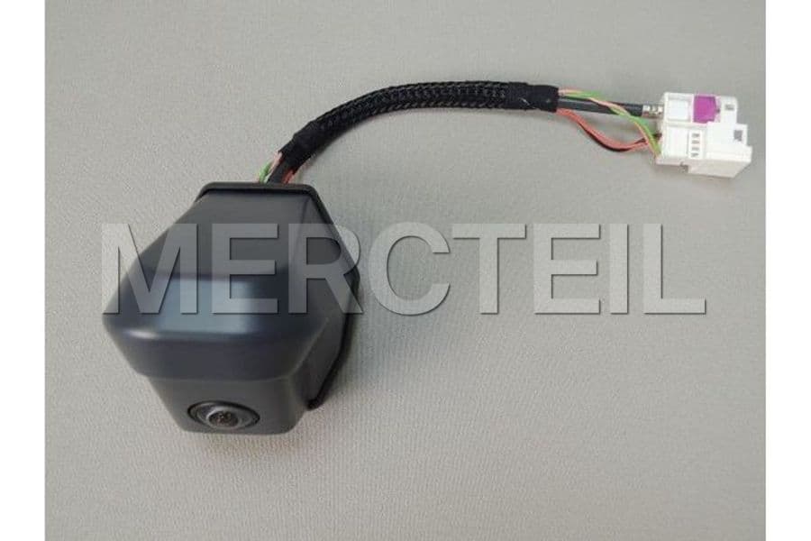 Buy the spare part Mercedes-Benz A46382012599999 housing f camera