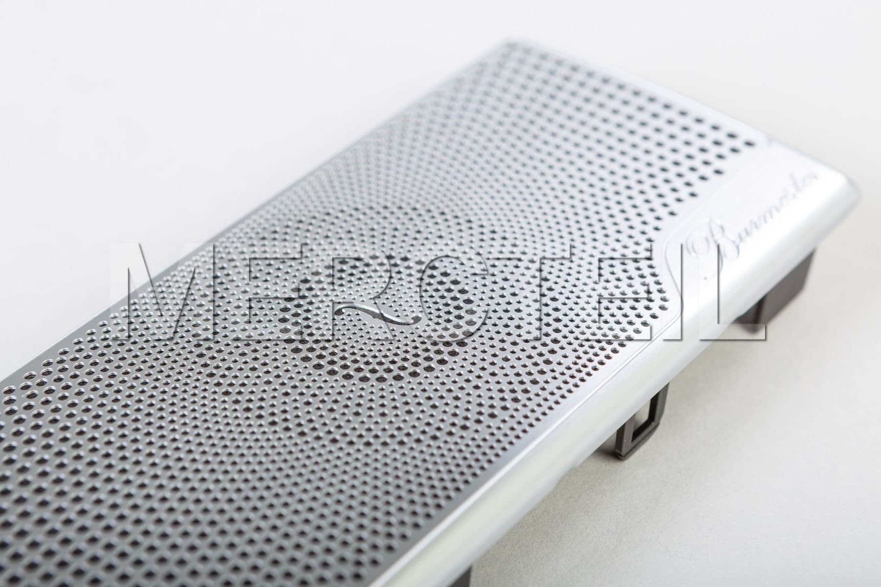 Buy the spare part Mercedes-Benz A46382708002A77 cover grill for