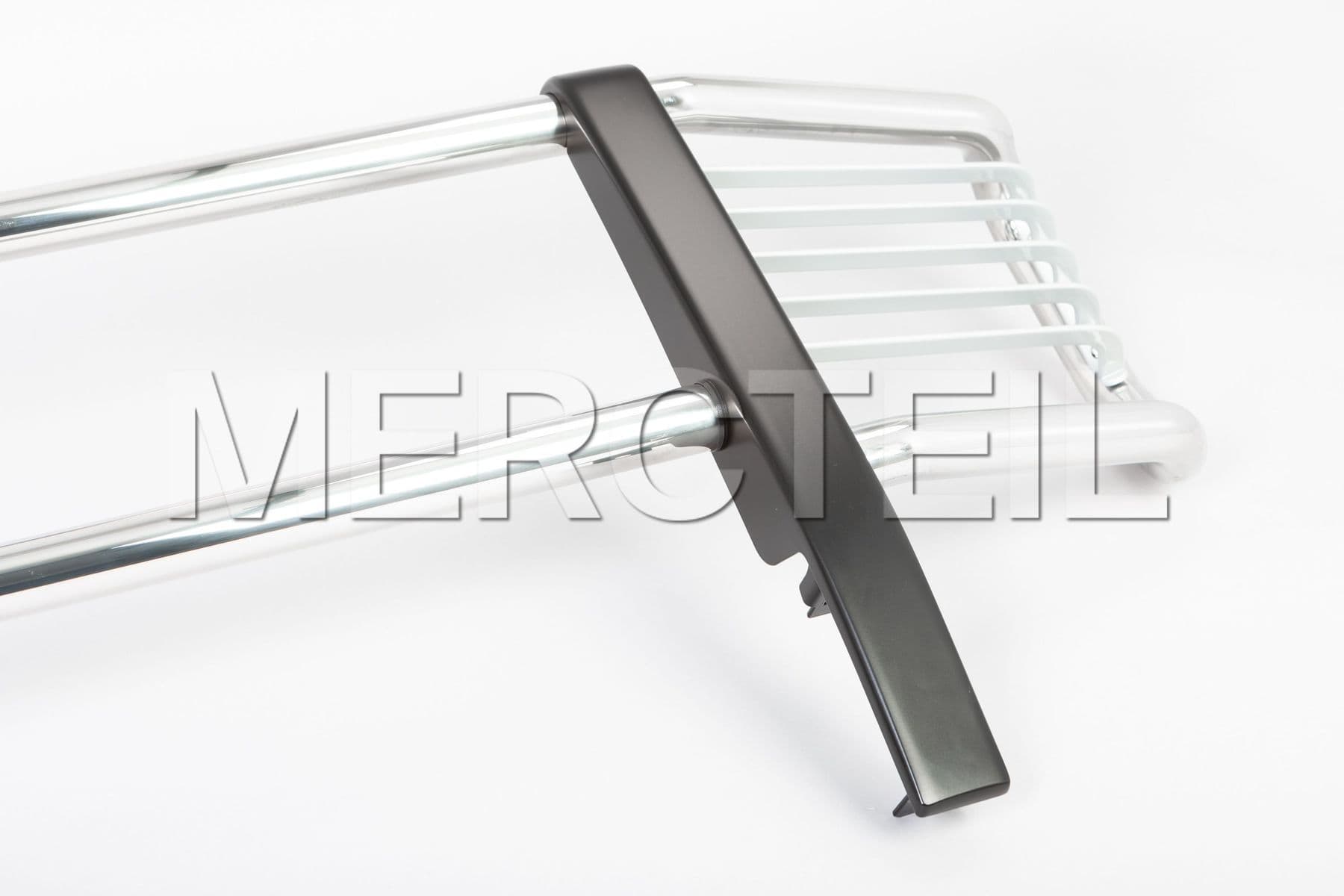 A4638801100 MERCEDES-BENZ BRUSH GUARD