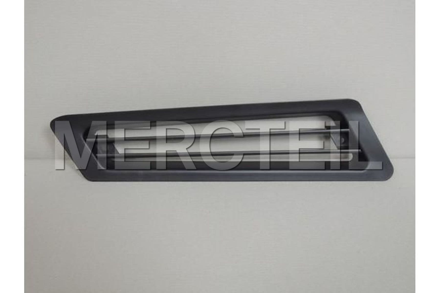 Buy the spare part Mercedes-Benz A4638810185 grille