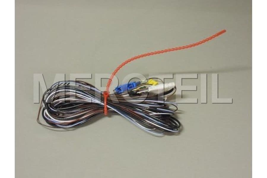 Buy the spare part Mercedes-Benz A6394403041 electrical wiring harness