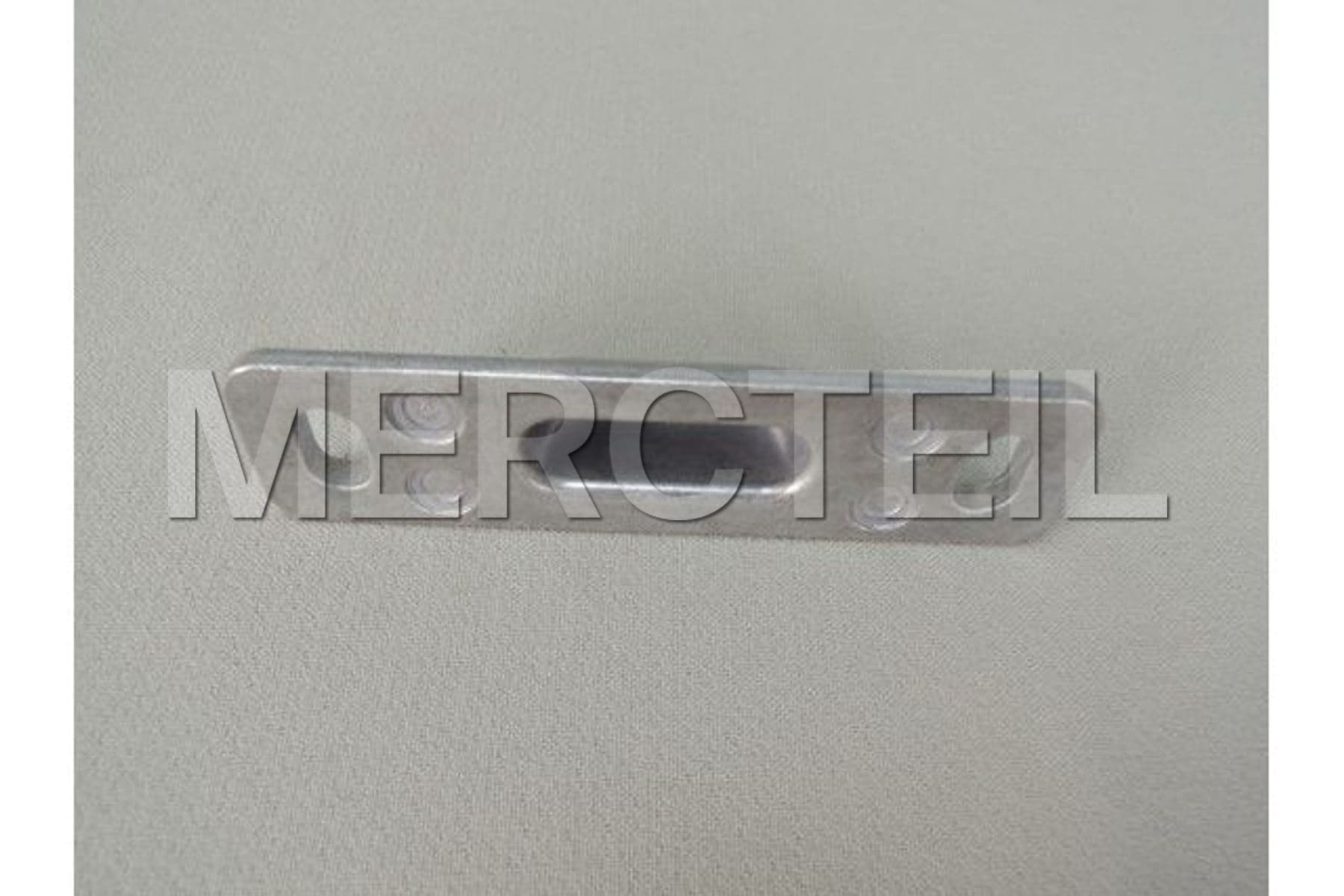 A9017660062 MERCEDES-BENZ FUEHRUNGSKEIL