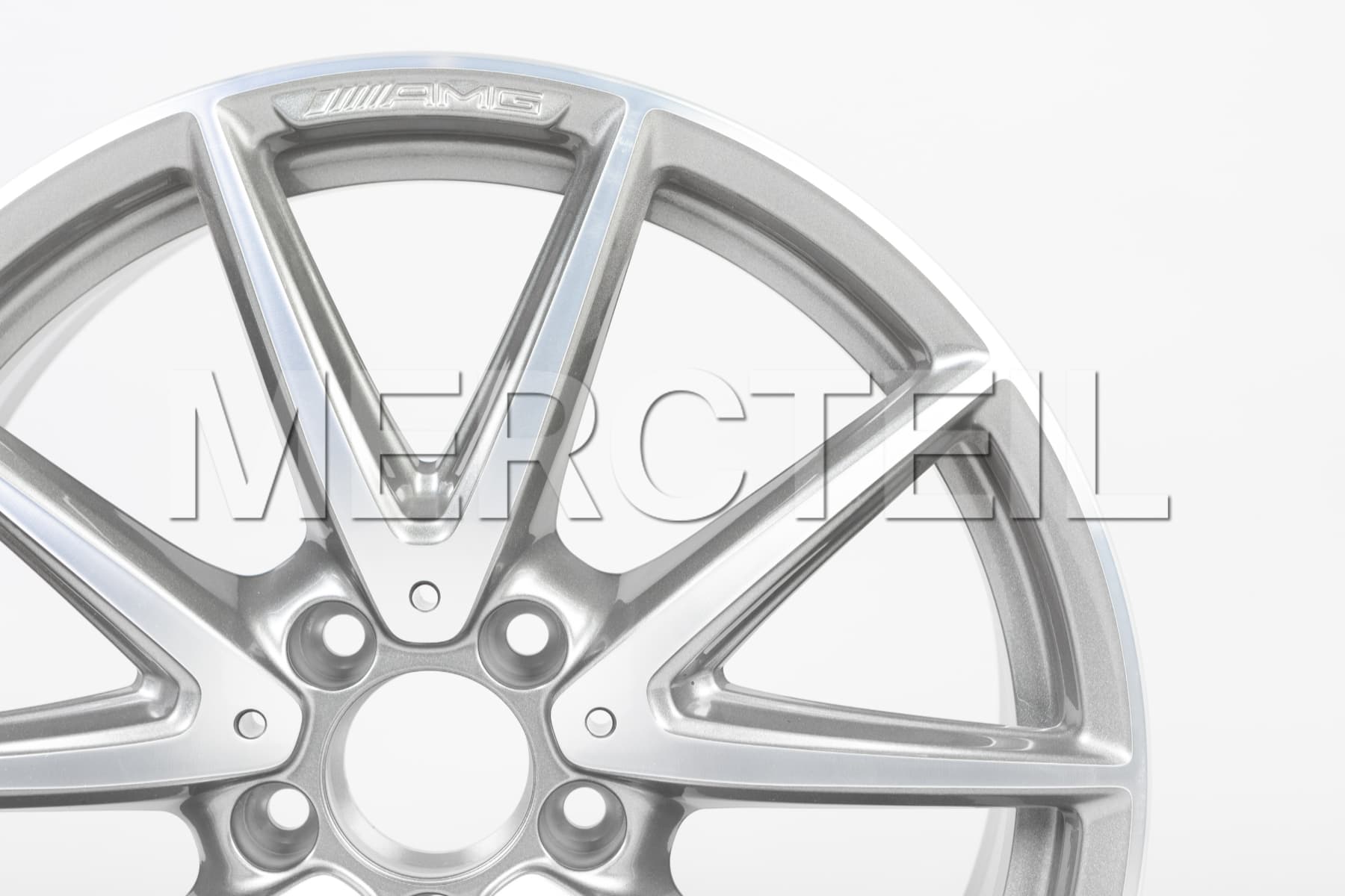 A Class AMG 18 Inch Alloy Wheels Genuine Mercedes AMG (part number: A17640108007X21)