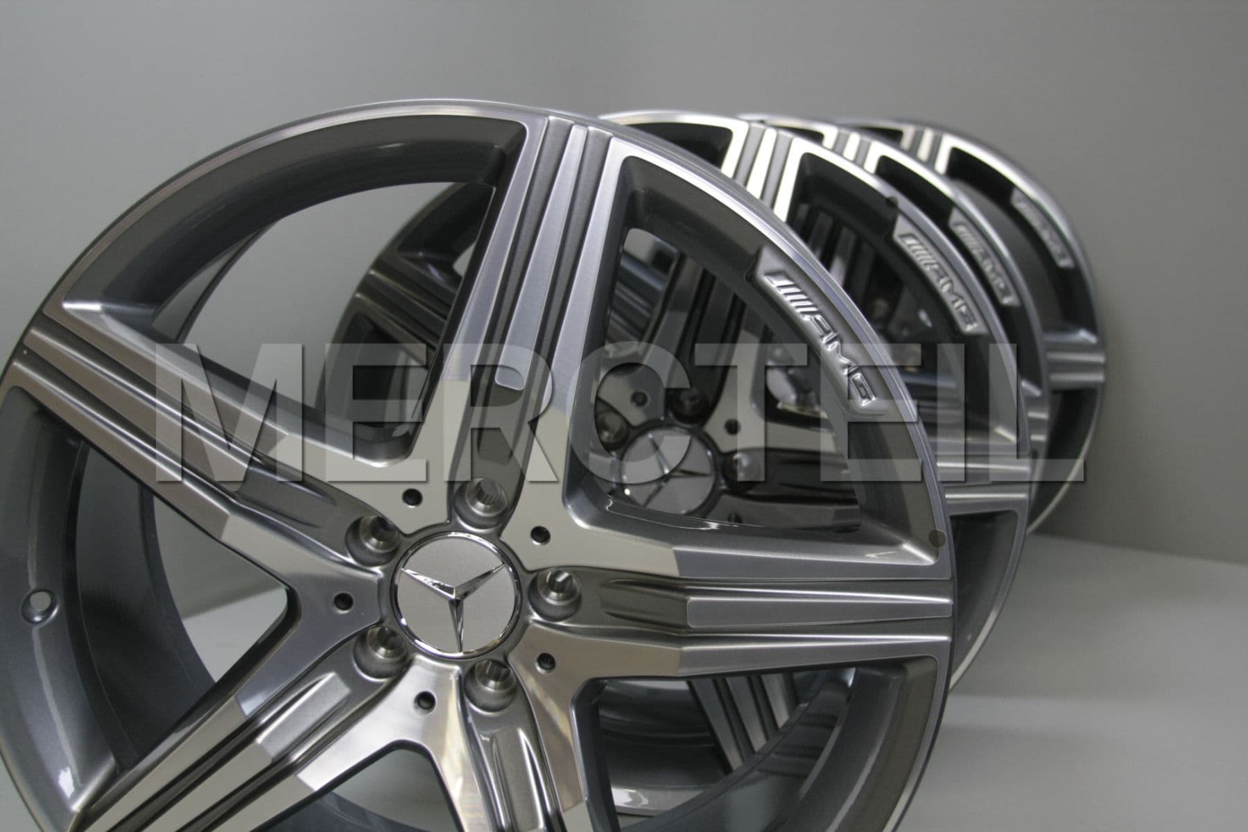 AMG 20 Inch Set of Forged Wheels for S-Class, Coupe A22240113007X21.