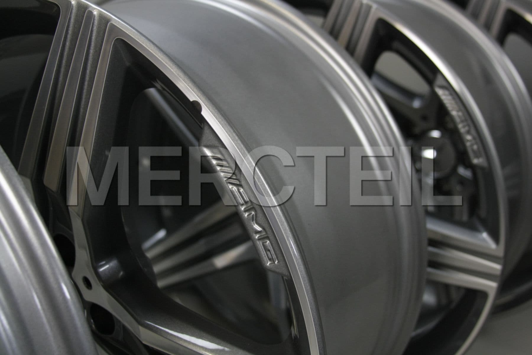 AMG 20 Inch Set of Forged Wheels for S-Class, Coupe; A22240112007X21.