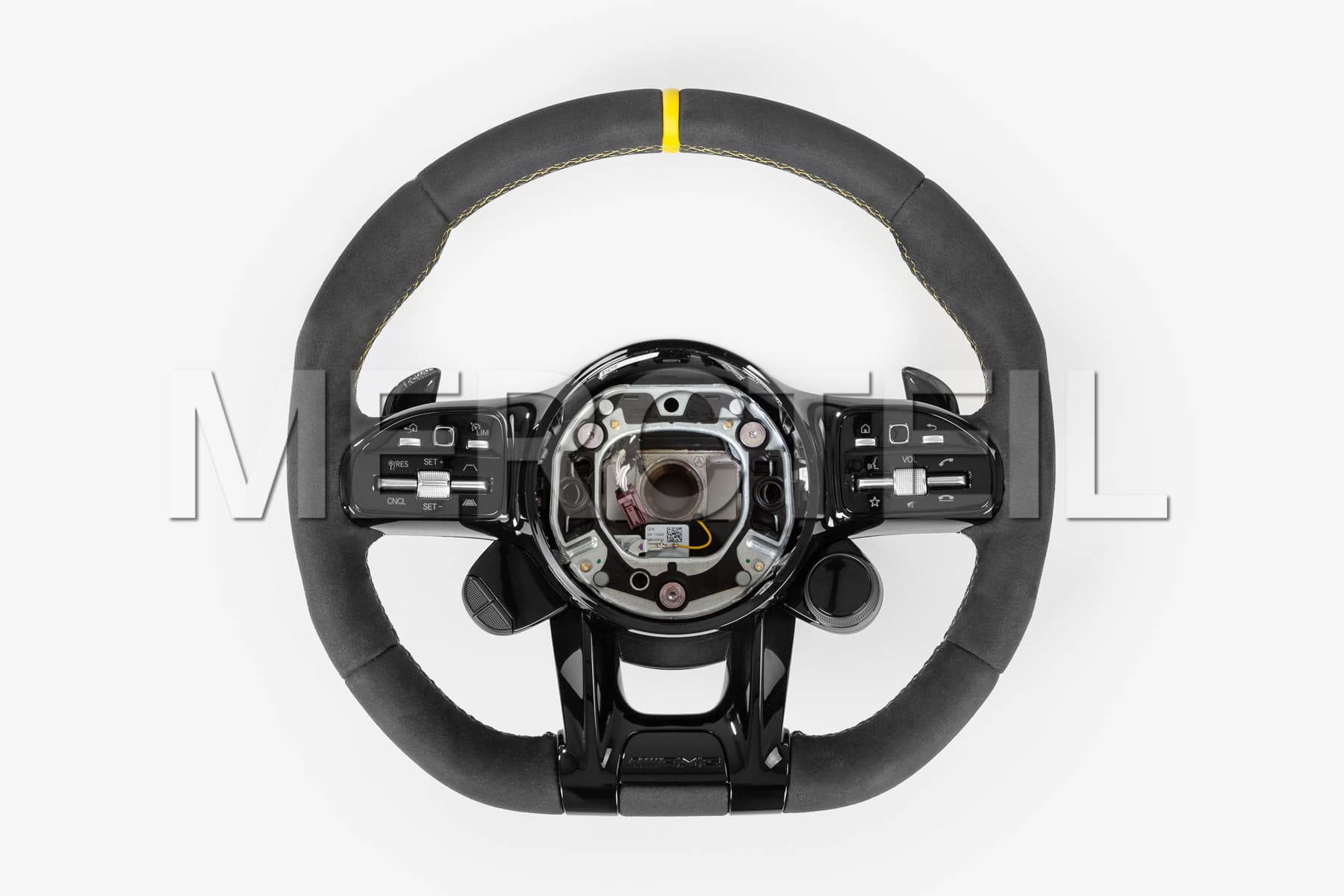 AMG Black Yellow Full Alcantara Steering Wheel; A0004609808 1C86.