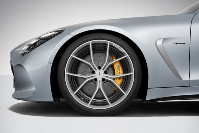 AMG GT 63s E-PERFORMANCE Carbon-Keramik-Bremsanlagen-Kit C192 Original Mercedes-AMG