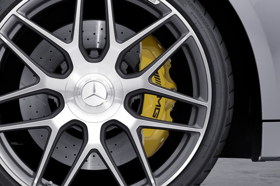 AMG GT63 Gelbe Bremssaettel Bremssystem-Umruestsatz X290 Original 